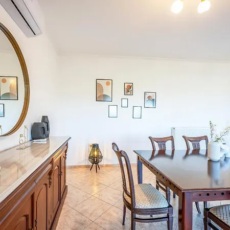 Mulberry Tree Villa *